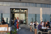  يافا: إلغاء قرار إغلاق مطعم العجوز والبحر فرع الميناء 